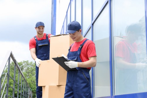 Service investigation notes for a removal van complaint