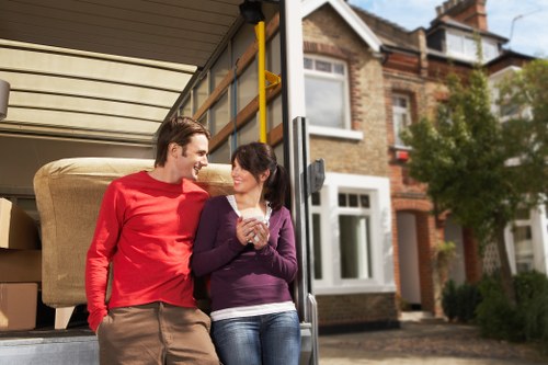Preparation and box selection for a property move in Twickenham